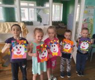 Аппликация "Клоун"