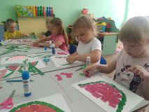 Аппликация "Арбуз". Старшая группа