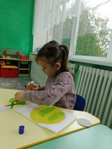 "Тарелка с огурцами и помидорами"