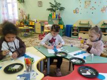 Аппликация "Снеговик. Средняя группа