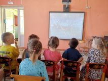 "Грибок - теремок" Просмотр мультфильма