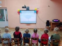 Просмотр и обсуждение мультфильма "Баба"