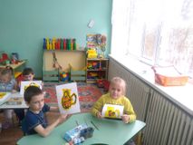 Рисование "Роспись кувшинчика"