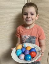 "Пасха дома".