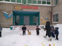 Эстафеты на прогулке