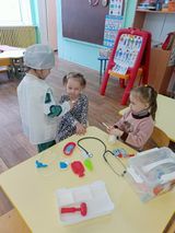 Сюжетно- ролевая игра "На приеме у врача".
