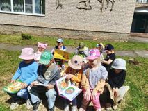 "Книжка в песочнице".