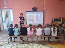 Лев Кассиль "Рассказ об отступающем"