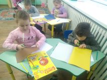 Аппликация по замыслу. Подготовительная группа