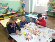 Июнь. Аппликация "Солнышко"