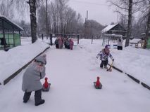Игры на прогулке. Эстафета 