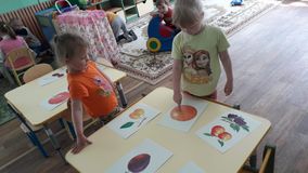 задание "Назови и покажи"