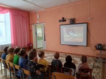 Просмотр мультфильма "барбос в гостях у Бобика"