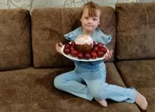 "Пасха дома".