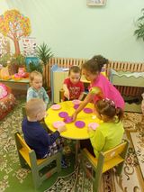 сюжетно- ролевая игра "Семейный ужин" средняя группа