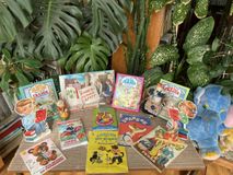 "Знакомство с детскими книгами в библиотеке"