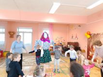 "Масленицу мы встречаем".