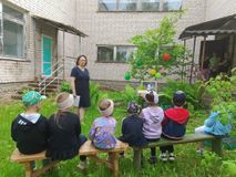 Экскурсия в библиотеку. "Пушкинский день в России"