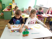 Рисование "Радуга".